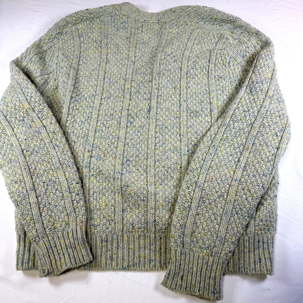Vintage Van Heusen Acrylic Chunky Cardigan Men's Size Med Made In USA Grandpa - Picture 2 of 6